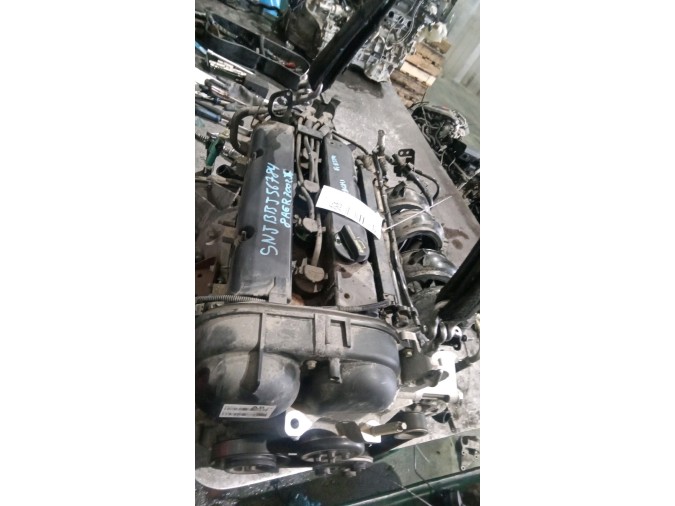 MOTOR CON ACCESORIOS Y CAJA DE CAMBIOS FORD FIESTA