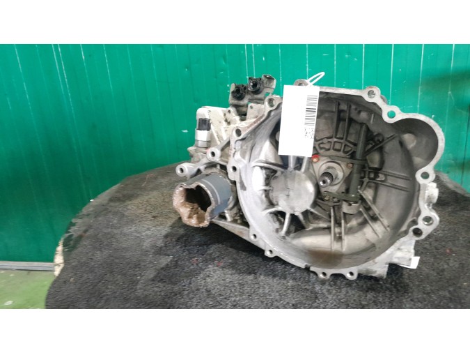 CAJA CAMBIOS KIA CERATO 2005