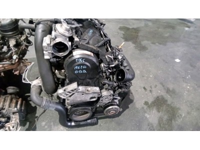 MOTOR CON ACCESORIOS Y CAJA DE CAMBIOS VOLKSWAGEN GOLF 2004
