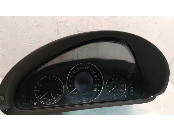 CUADRO INSTRUMENTOS MERCEDES CLK 240 2003