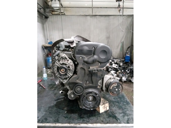 MOTOR CON ACCESORIOS Y CAJA DE CAMBIOS OPEL ASTRA