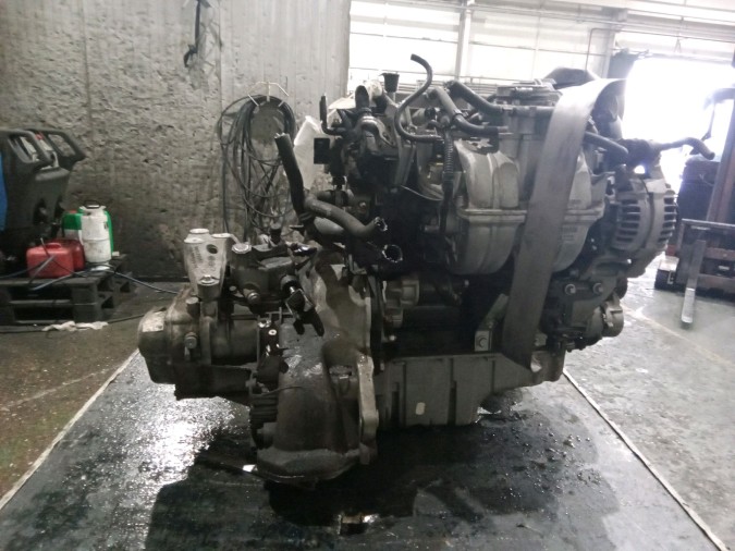 MOTOR CON ACCESORIOS Y CAJA DE CAMBIOS OPEL ASTRA