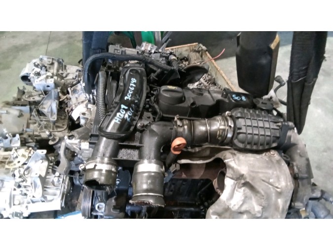 MOTOR CON ACCESORIOS Y CAJA DE CAMBIOS PEUGEOT 508 2016
