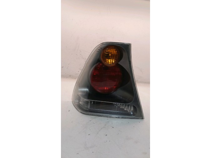 PILOTO TRASERO IZQUIERDO BMW 316TI 2002