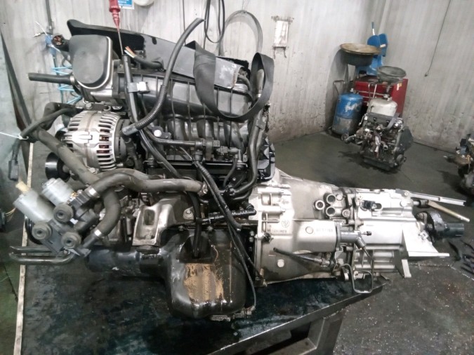 MOTOR CON ACCESORIOS Y CAJA DE CAMBIOS BMW 316TI 2002