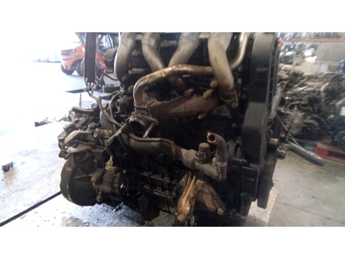MOTOR CON ACCESORIOS Y CAJA DE CAMBIOS PEUGEOT 206 1998
