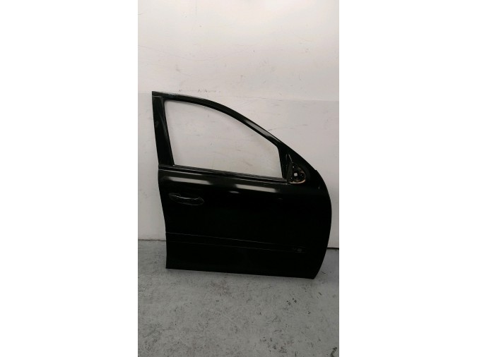 PUERTA DELANTERA DERECHA MERCEDES ML 320 CDI 4MATIC NEGRA 2005