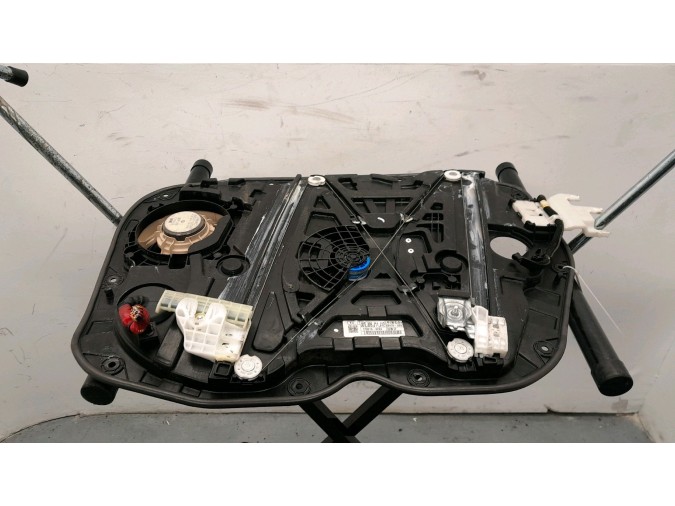 ELEVALUNAS DELANTERO IZQUIERDO HYUNDAI IONIQ 2021