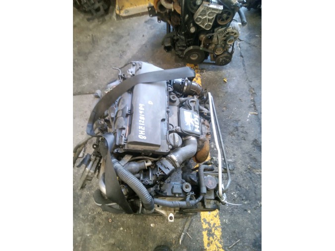 MOTOR CON ACCESORIOS Y CAJA DE CAMBIOS PEUGEOT 206 2006