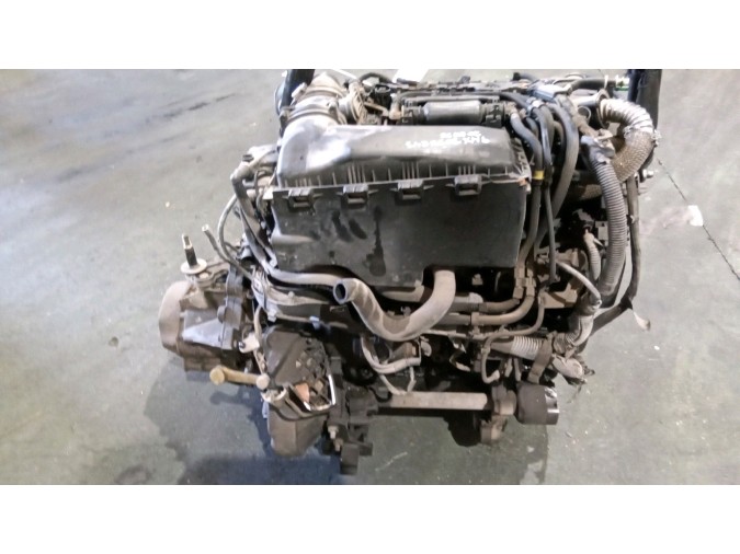 MOTOR CON ACCESORIOS Y CAJA DE CAMBIOS CITROEN C4