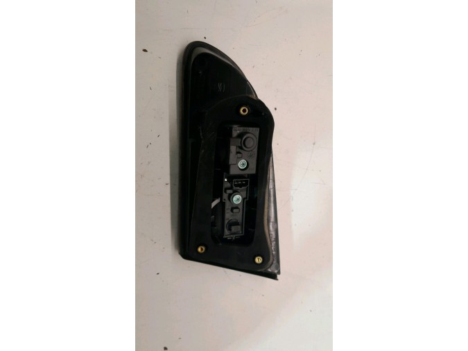 PILOTO TRASERO IZQUIERDO INTERIOR SEAT IBIZA 2003