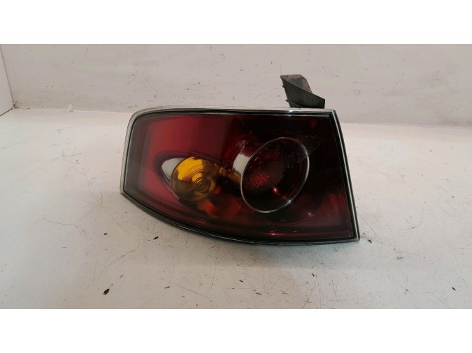 PILOTO TRASERO IZQUIERDO EXTERIOR SEAT IBIZA 2005