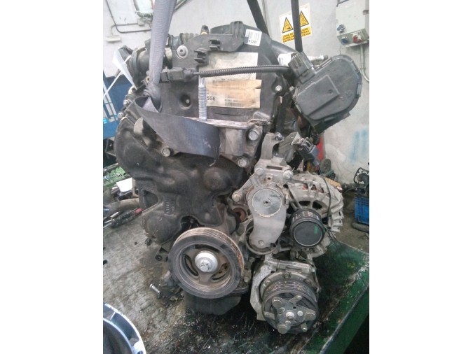 MOTOR CON ACCESORIOS SIN CAJA DE CAMBIOS FORD FOCUS 2011