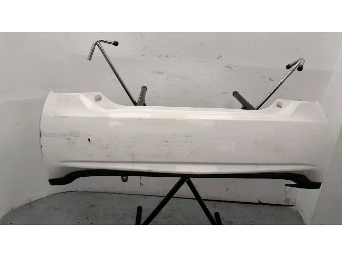 PARAGOLPES TRASERO TOYOTA PRIUS BLANCO 2011