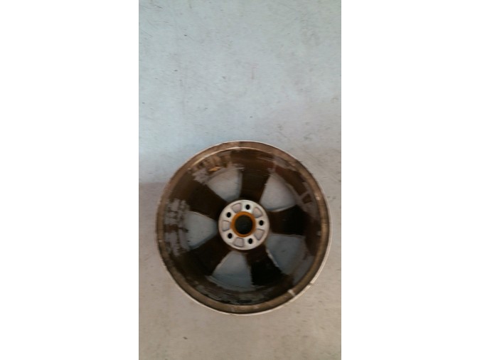 LLANTA SO SKODA FABIA 2014