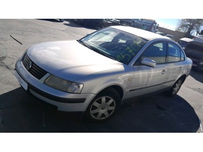 VARIOS VOLKSWAGEN PASSAT 1999