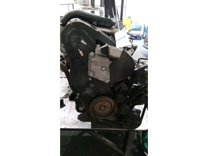 MOTOR CON ACCESORIOS Y CAJA DE CAMBIOS PEUGEOT 306 1999
