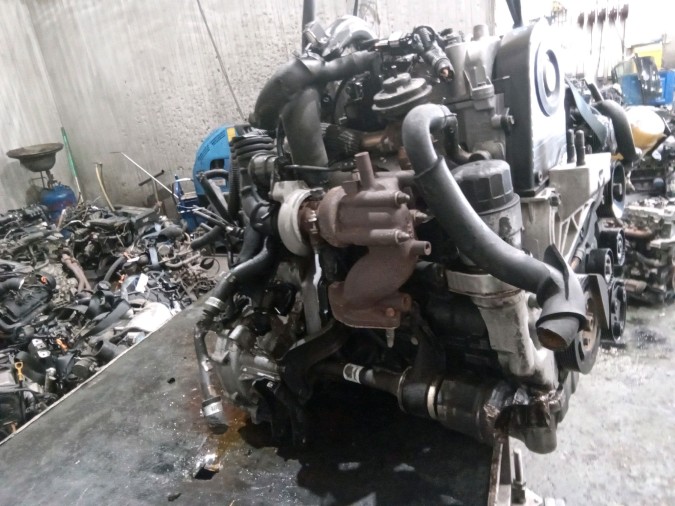 MOTOR CON ACCESORIOS Y CAJA DE CAMBIOS HYUNDAI GETZ 2003