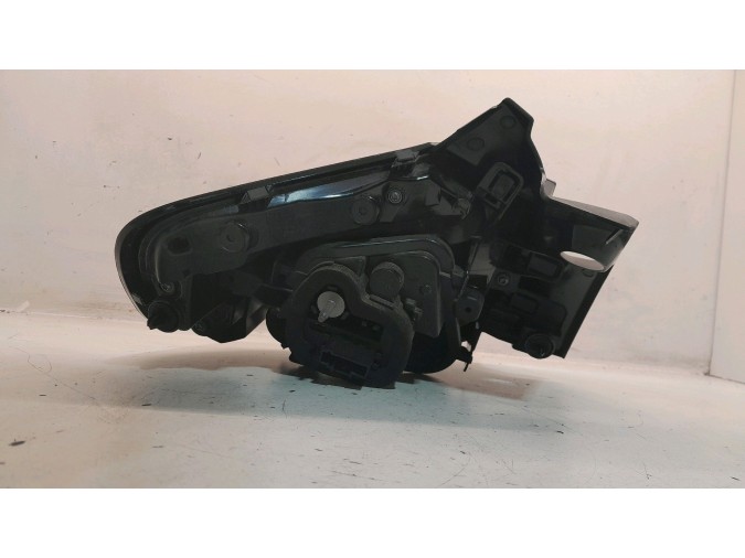 PILOTO TRASERO DERECHO EXTERIOR CITROEN C4 2023