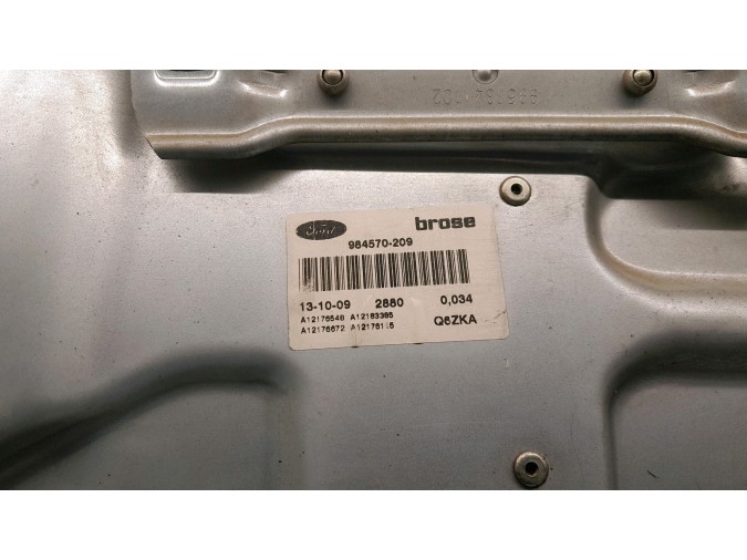  FORD FOCUS 2010