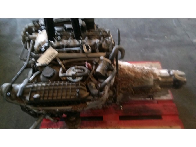 MOTOR CON ACCESORIOS Y CAJA DE CAMBIOS MERCEDES C 220 CDI 2005
