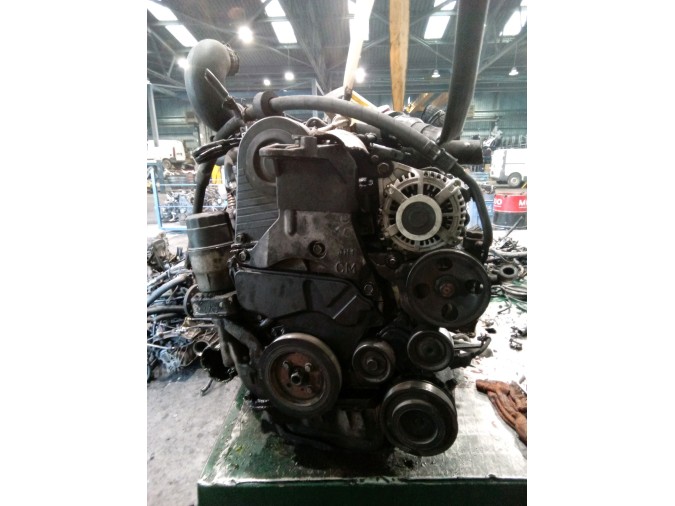 MOTOR CON ACCESORIOS Y CAJA DE CAMBIOS HYUNDAI SANTA FE