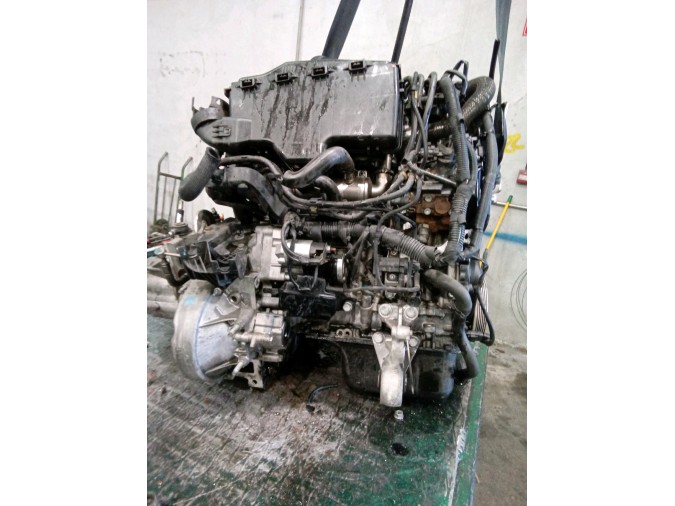 MOTOR CON ACCESORIOS Y CAJA DE CAMBIOS CITROEN C4 PICASSO 2007