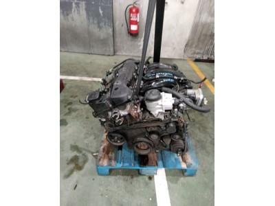MOTOR CON ACCESORIOS Y CAJA DE CAMBIOS BMW 318 2001