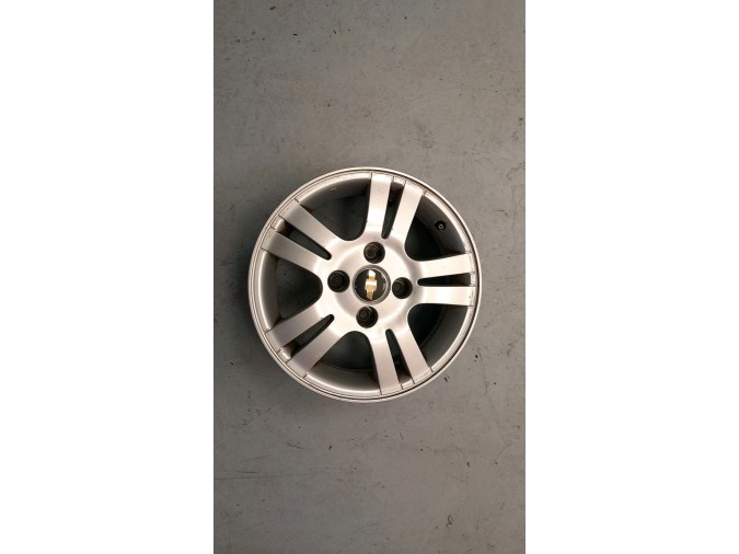 LLANTA SO CHEVROLET AVEO 2003