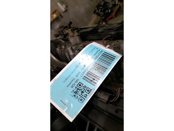 MOTOR CON ACCESORIOS Y CAJA DE CAMBIOS VOLKSWAGEN POLO 2005