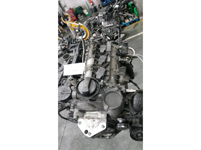 MOTOR CON ACCESORIOS Y CAJA DE CAMBIOS VOLKSWAGEN POLO 2005