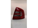 PILOTO TRASERO DERECHO SKODA OCTAVIA 2009