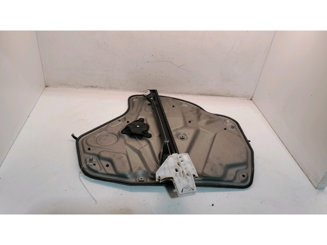 ELEVALUNAS TRASERO DERECHO SKODA OCTAVIA 2009