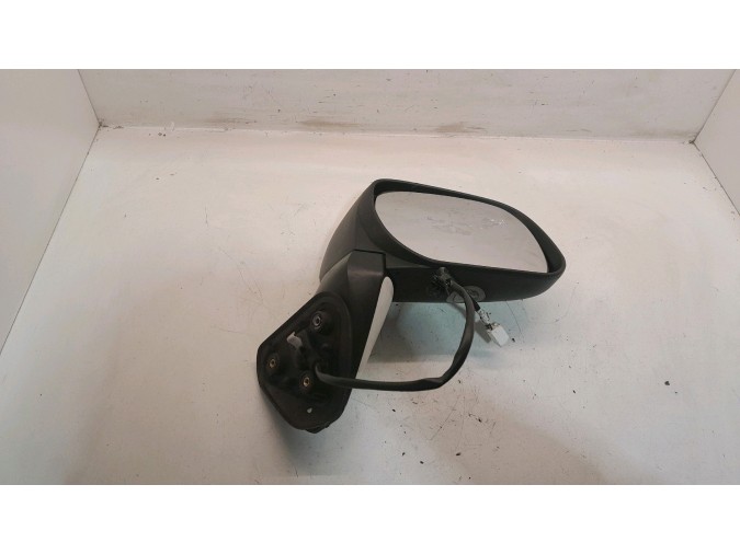 RETROVISOR DERECHO TOYOTA VERSO BLANCO 2010