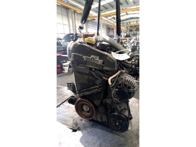 MOTOR CON ACCESORIOS Y CAJA DE CAMBIOS RENAULT MÉGANE