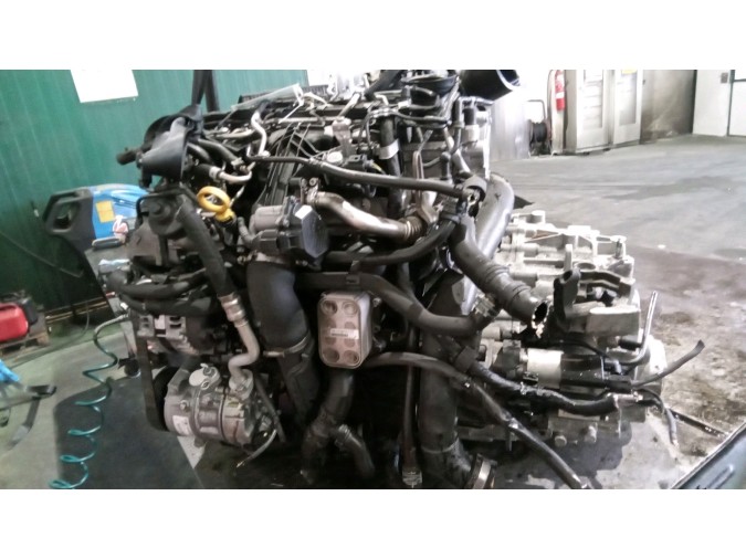 MOTOR CON ACCESORIOS Y CAJA DE CAMBIOS VOLKSWAGEN TIGUAN