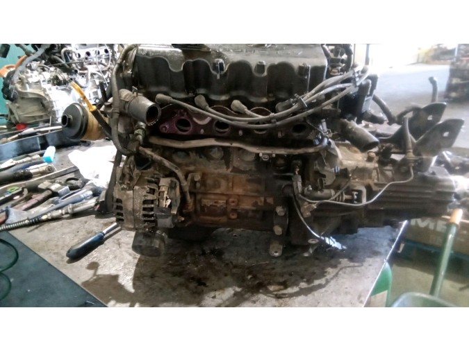 MOTOR CON ACCESORIOS Y CAJA DE CAMBIOS HYUNDAI ACCENT 2005