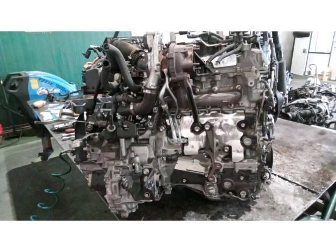 MOTOR CON ACCESORIOS Y CAJA DE CAMBIOS TOYOTA AURIS