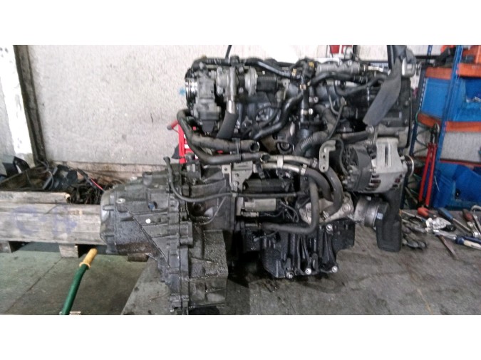 MOTOR CON ACCESORIOS Y CAJA DE CAMBIOS SAAB 9-5 2007
