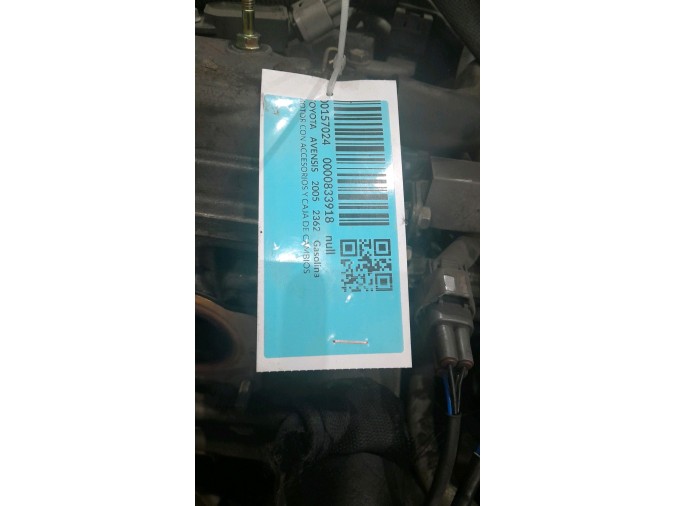 MOTOR CON ACCESORIOS Y CAJA DE CAMBIOS TOYOTA AVENSIS 2005
