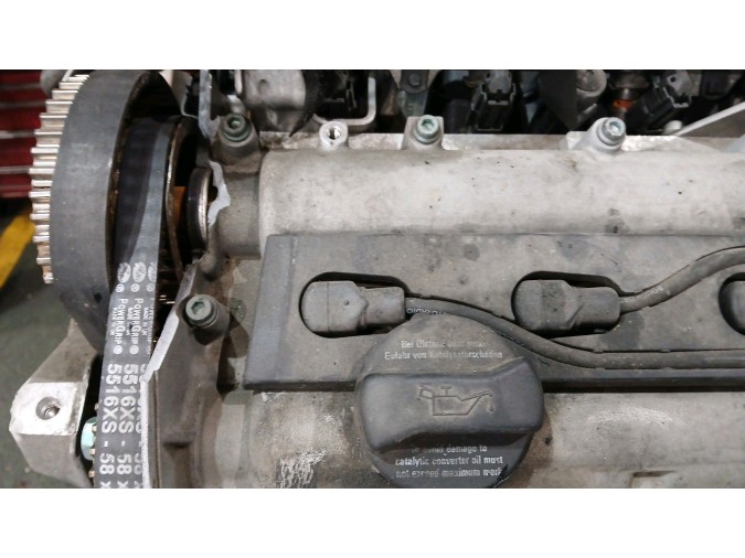 MOTOR CON ACCESORIOS Y CAJA DE CAMBIOS VOLKSWAGEN POLO 2001