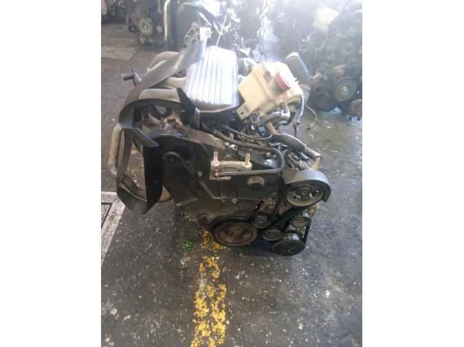 MOTOR CON ACCESORIOS Y CAJA DE CAMBIOS CITROEN ZX 1996