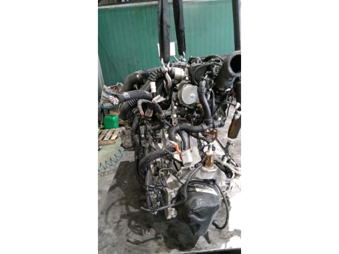 MOTOR CON ACCESORIOS Y CAJA DE CAMBIOS RENAULT KANGOO