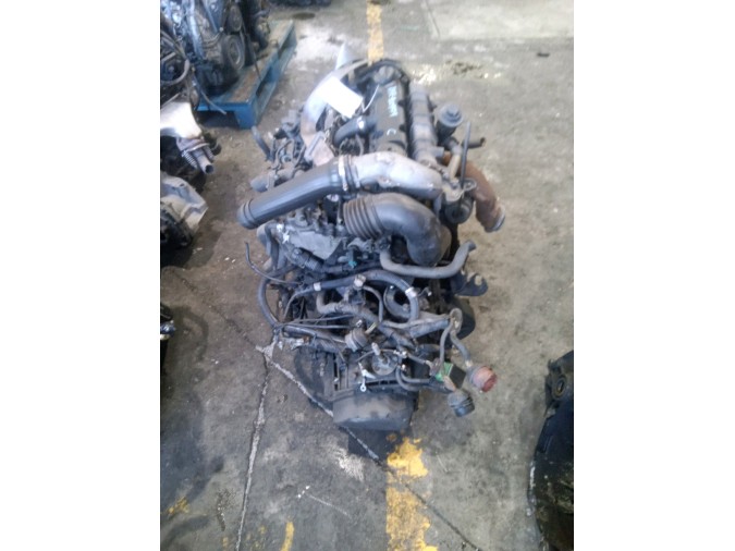 MOTOR CON ACCESORIOS Y CAJA DE CAMBIOS PEUGEOT 406 1999