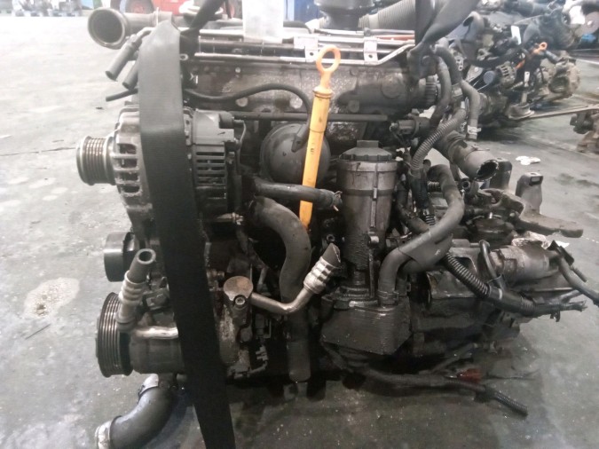 MOTOR CON ACCESORIOS Y CAJA DE CAMBIOS SEAT IBIZA