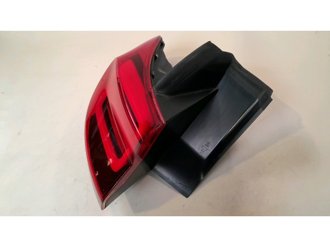 	PILOTO TRASERO IZQUIERDO EXTERIOR CITROEN C5 AIRCROSS 2020