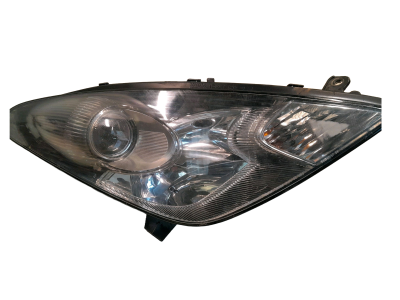 FARO DELANTERO DERECHO TOYOTA CELICIA 1999