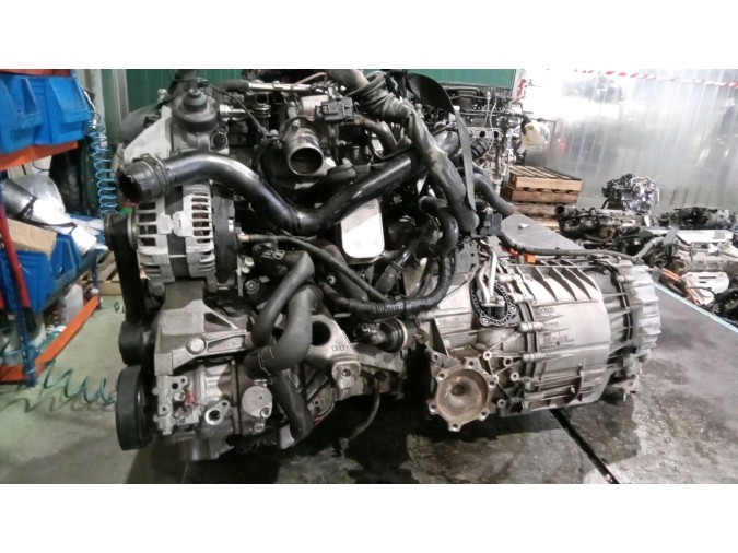 MOTOR CON ACCESORIOS Y CAJA DE CAMBIOS AUDI A4 2013