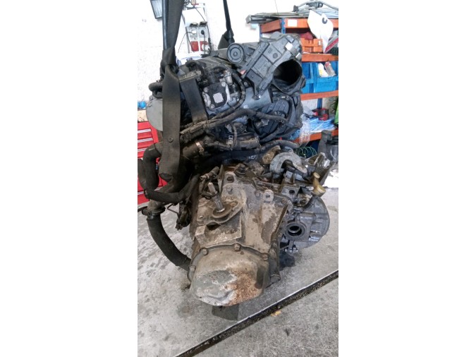 MOTOR CON ACCESORIOS Y CAJA DE CAMBIOS PEUGEOT 308 2007
