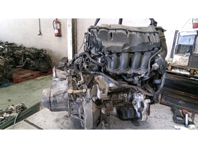 MOTOR CON ACCESORIOS Y CAJA DE CAMBIOS PEUGEOT 308 2007